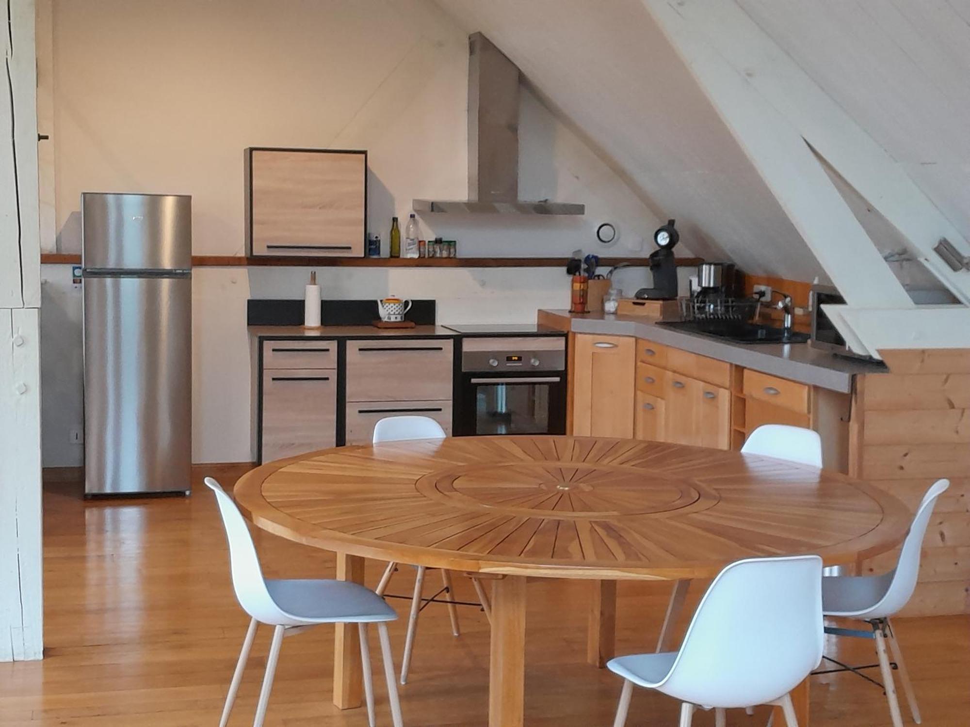 La Maison Dans Les Bois Soucelles Экстерьер фото