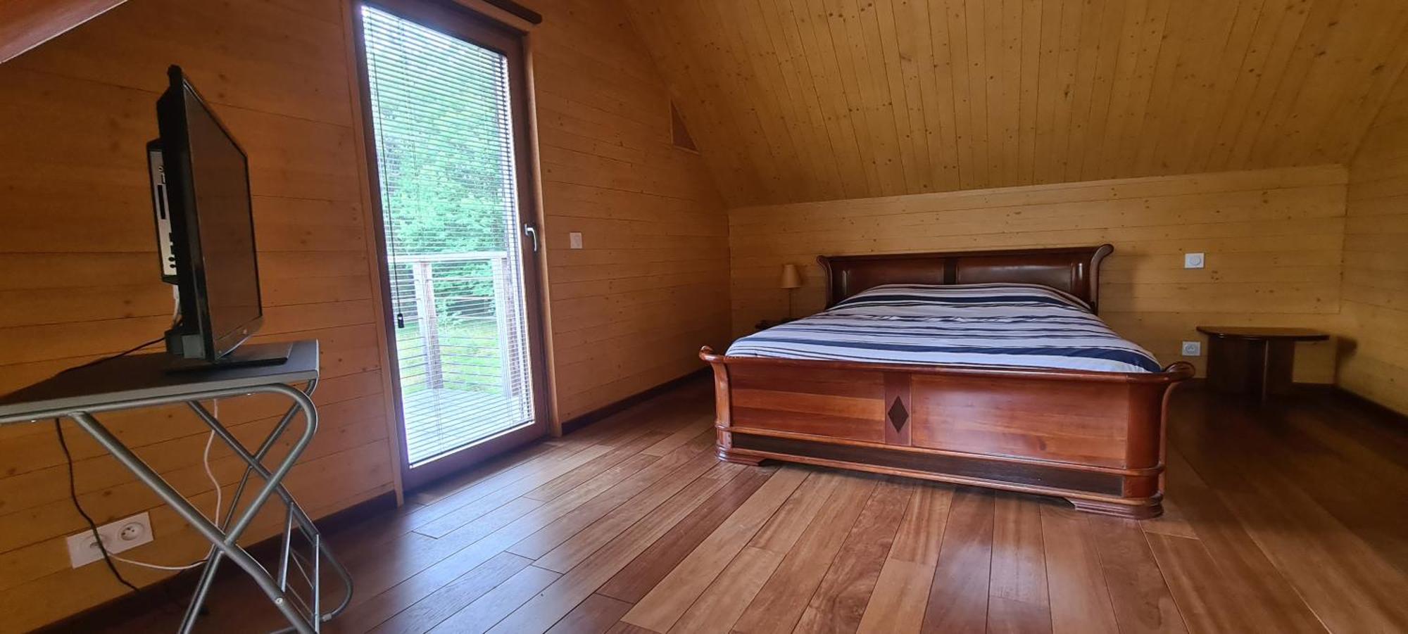 La Maison Dans Les Bois Soucelles Экстерьер фото