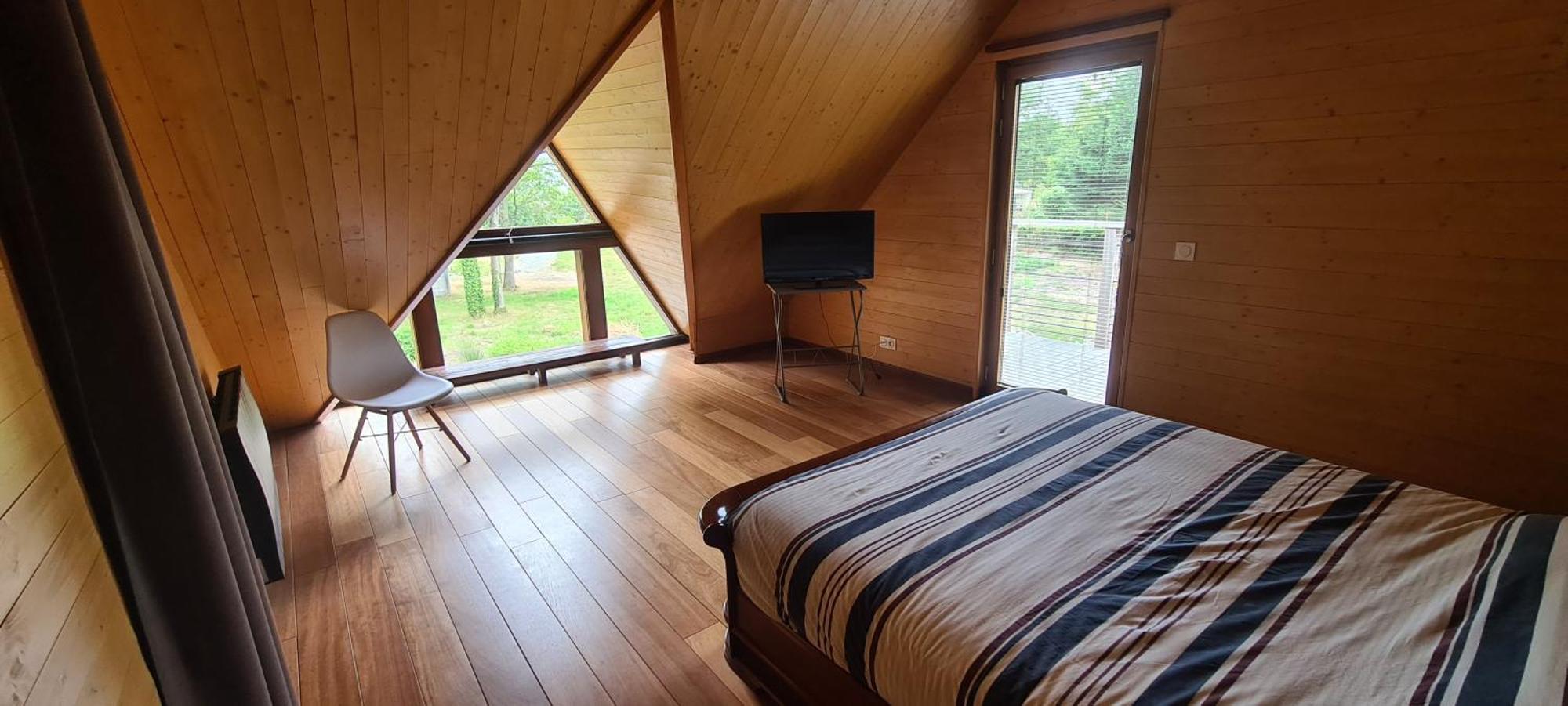 La Maison Dans Les Bois Soucelles Экстерьер фото