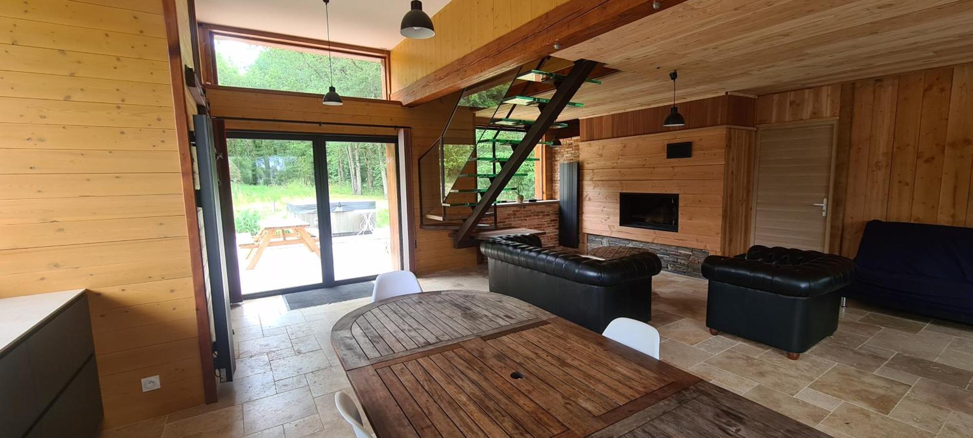 La Maison Dans Les Bois Soucelles Экстерьер фото