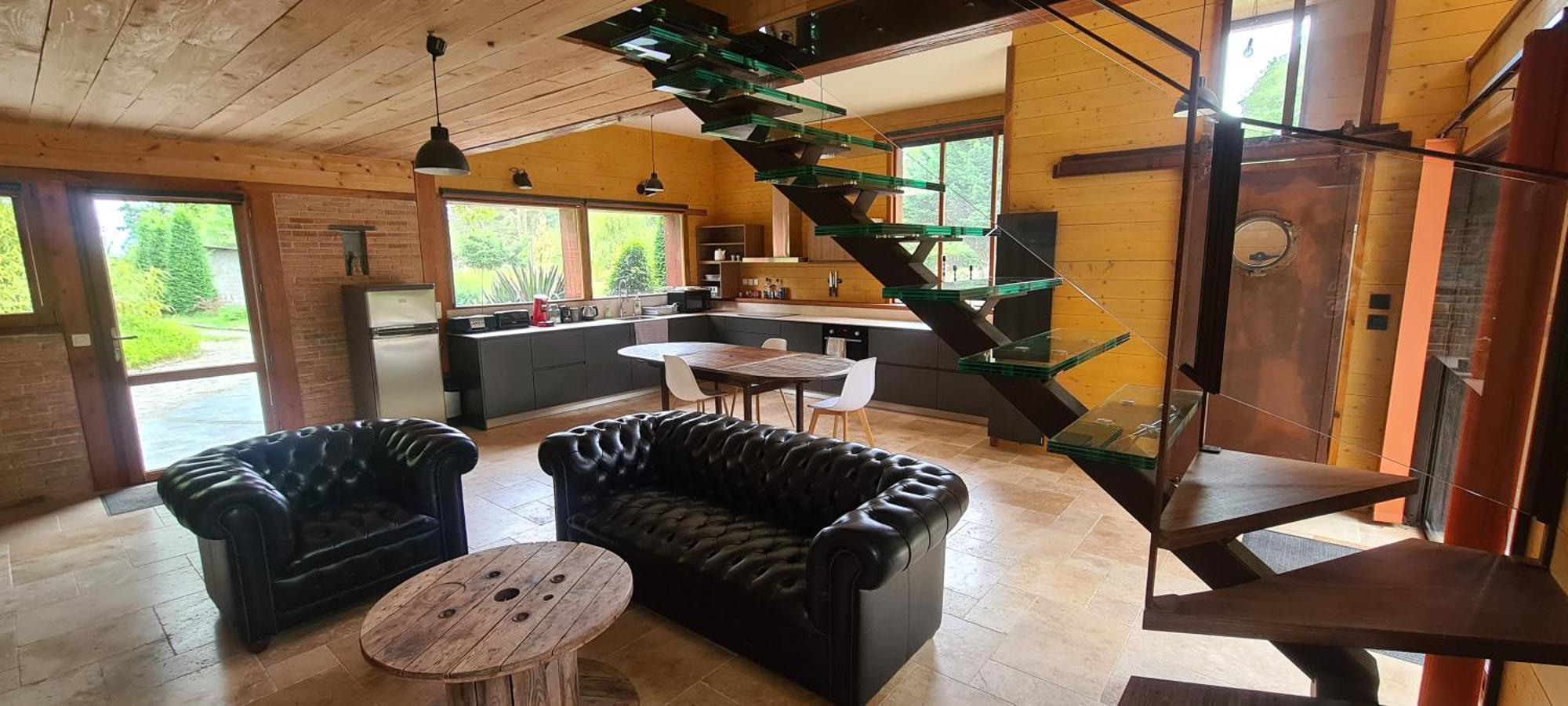 La Maison Dans Les Bois Soucelles Экстерьер фото